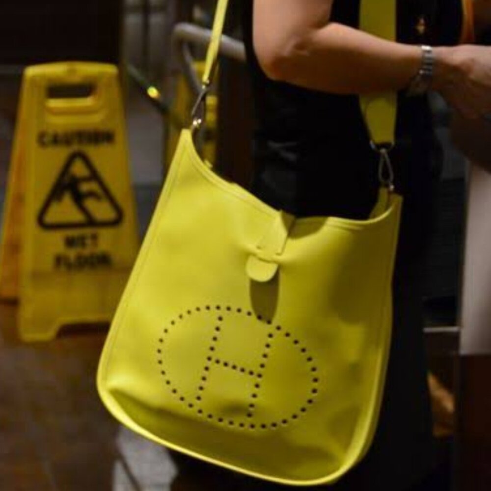 Hermes Evelyne Bag Gen III - Picture 2 of 16
